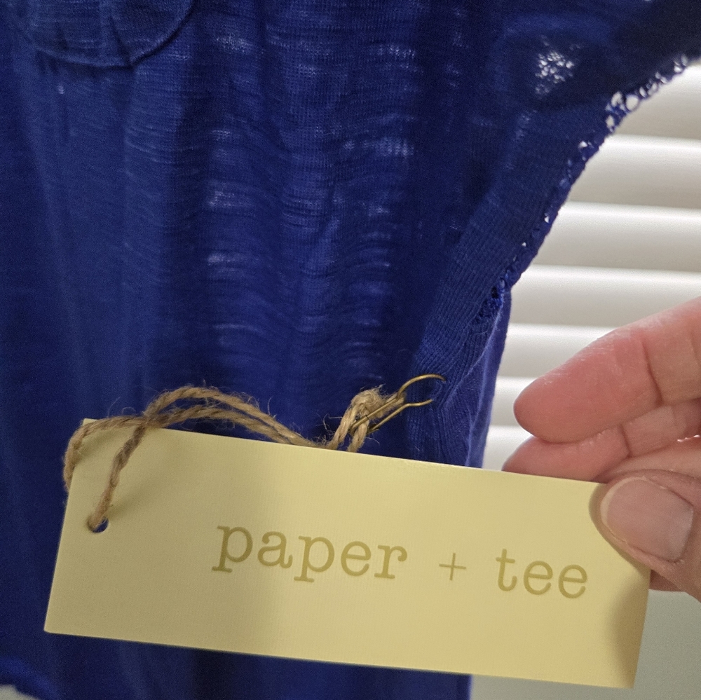 Blue tee by Paper+Tee - Picture 3 of 3